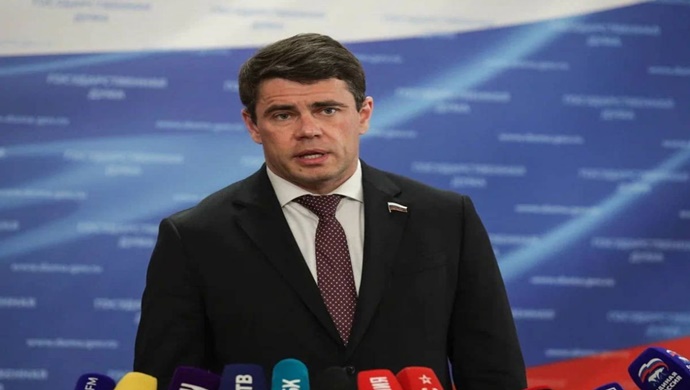 «Единая Россия» поздравила с Новым годом ветеранов Великой Отечественной войны, бывших узников концлагерей и тружеников тыла